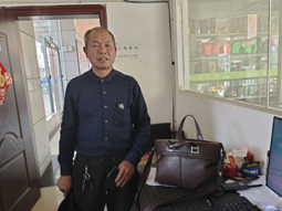 桂阳：积极寻找挎包失主受旅客称赞