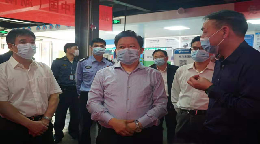 刘志仁到郴州汽车总站检查“五一”假期安全生产工作
